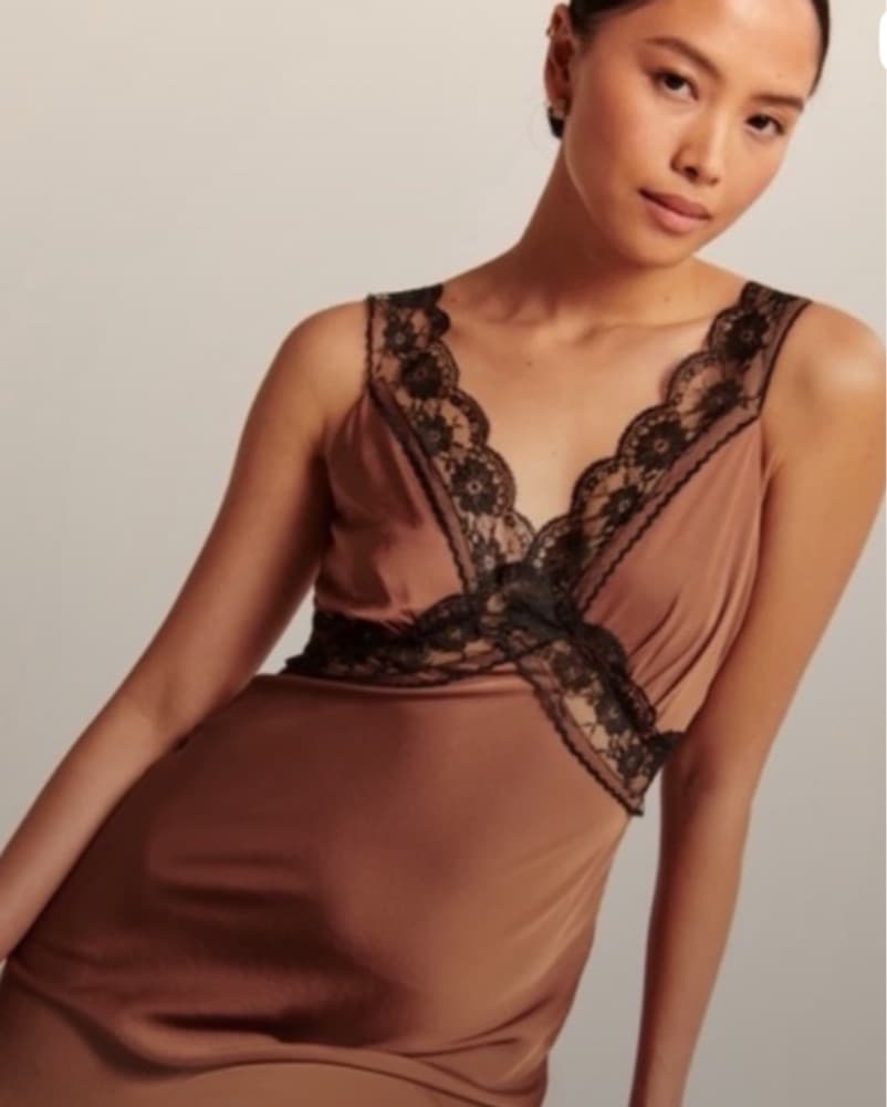 Abercrombie & Fitch satin Brown Dress - Image 3