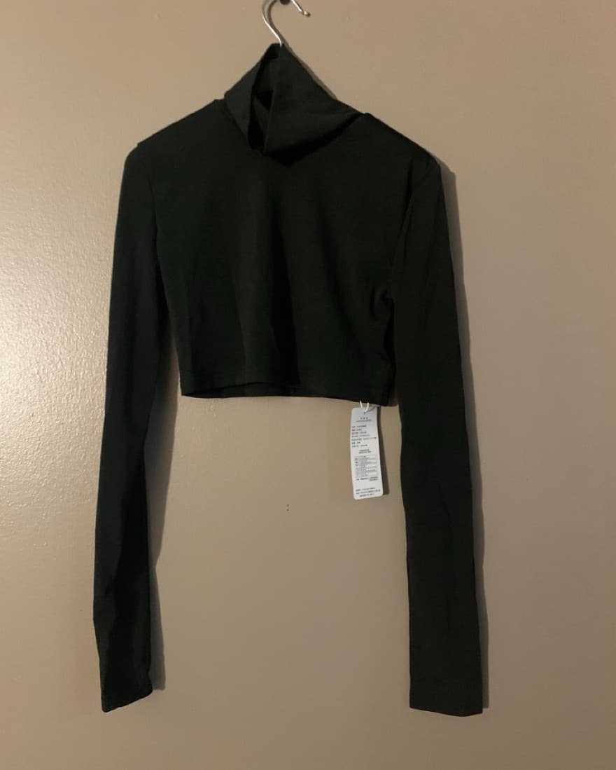 Nwt Bodycon Crop Top Long Sleeve - Image 2