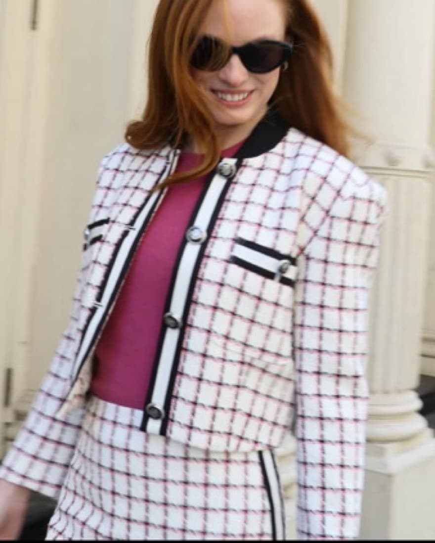 Chic Tweed Jacket and Skirt Set - Image 4