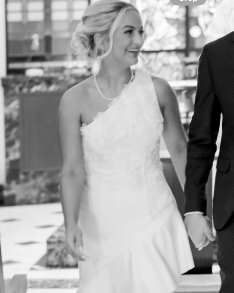White formal Dress  - Image 4
