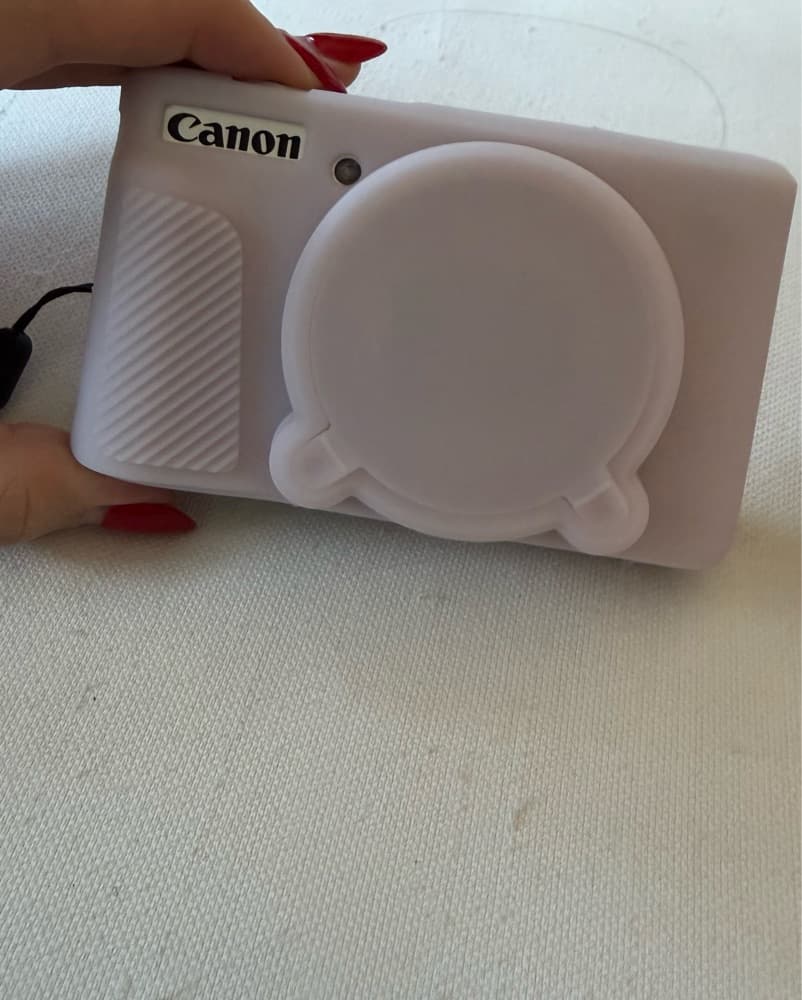 CANON CAMERA  - Image 2