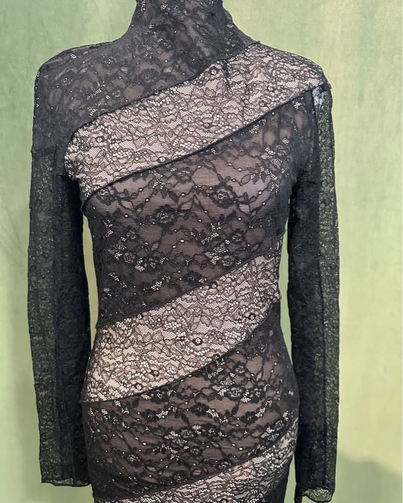 High Neck Lace Long Sleeve Maxi Dress - Image 3
