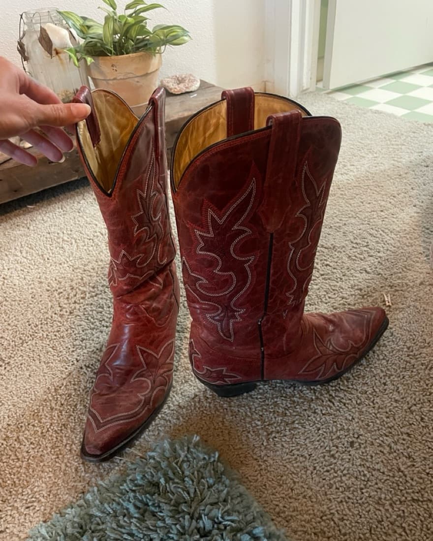 Red Cowboy Boots / Cowgirl Boots  - Image 2