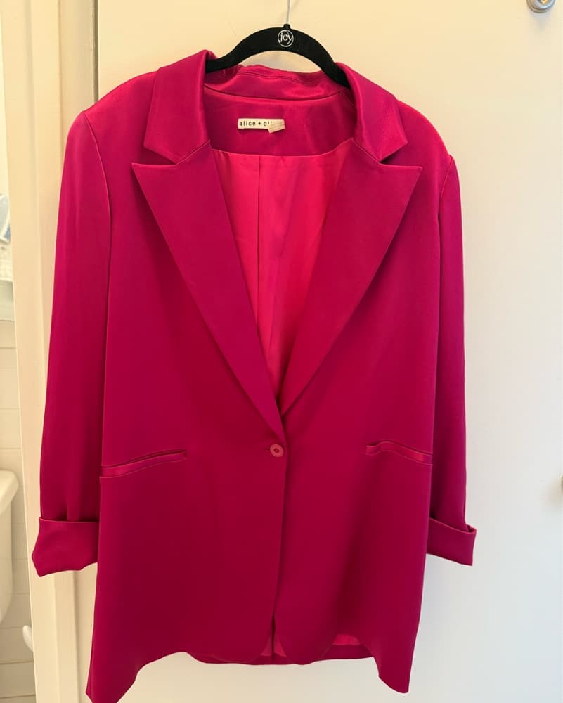 Alice And Oliva Oversized Silk Blazer - Image 3