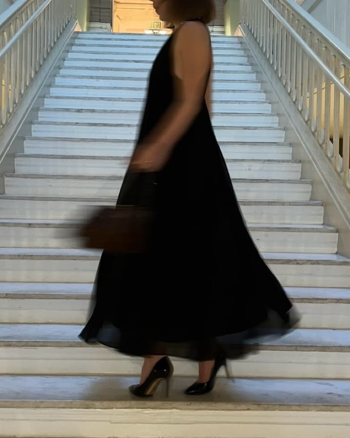 Elegant Black Maxi Dress - Image 2