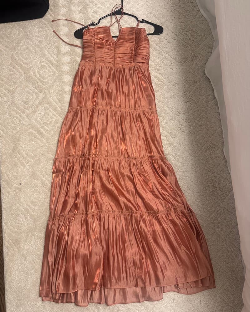 Elegant Tiered Midi Dress - Image 4