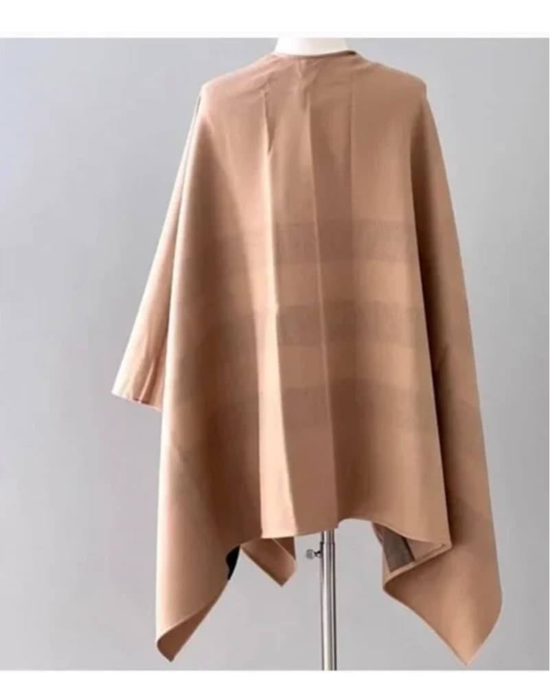 Burberry Reversible Merino Wool Poncho - Image 2