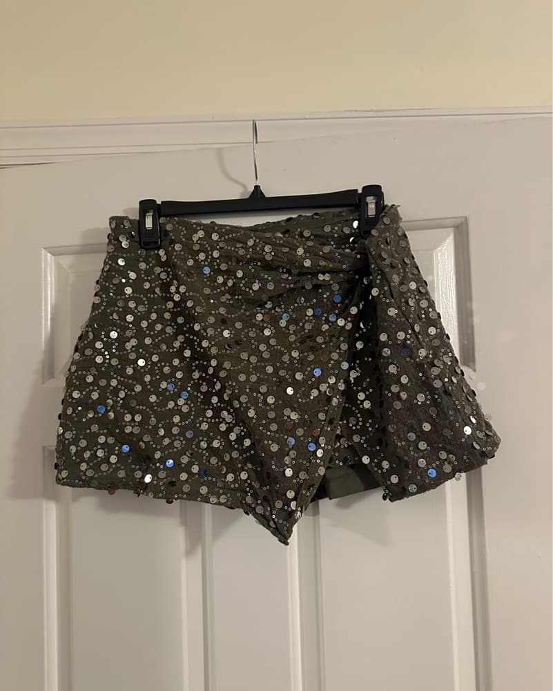 Sparkling Sequin Skort - Image 4