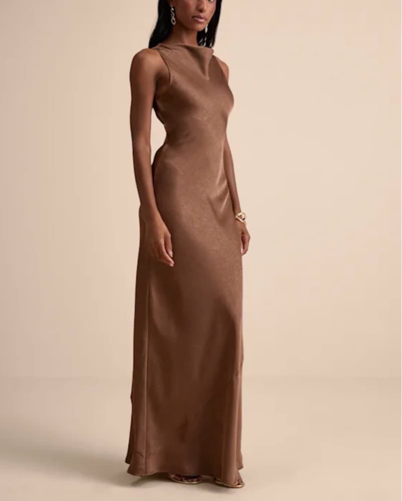 Brown Backless Dress - Image 4