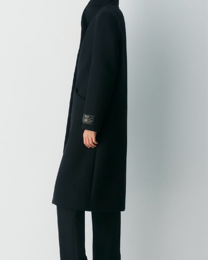 Aritzia Cocoon Coat Long - Image 2