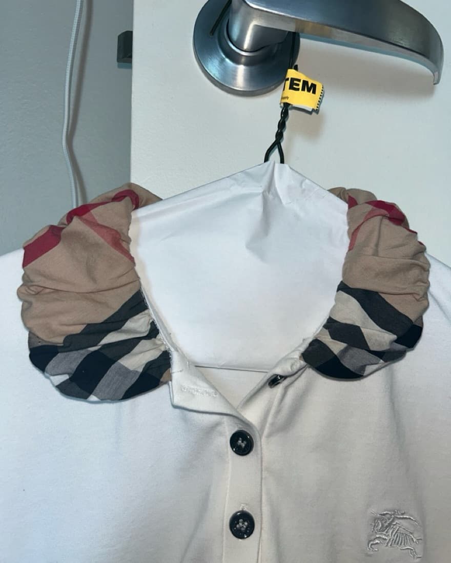 Burberry Collard Long Sleeve  - Image 3