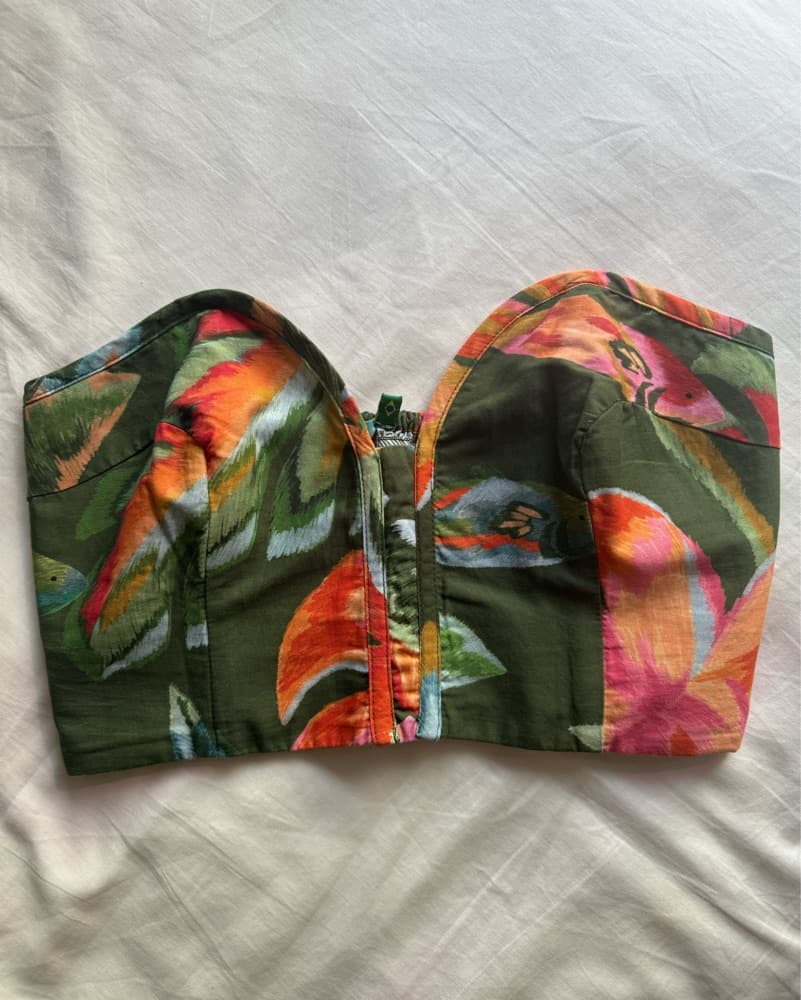 Farm Rio Crop Top - Image 1
