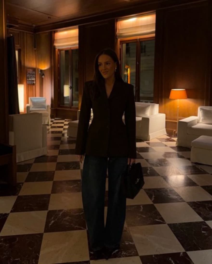 Hourglass Blazer - Image 1