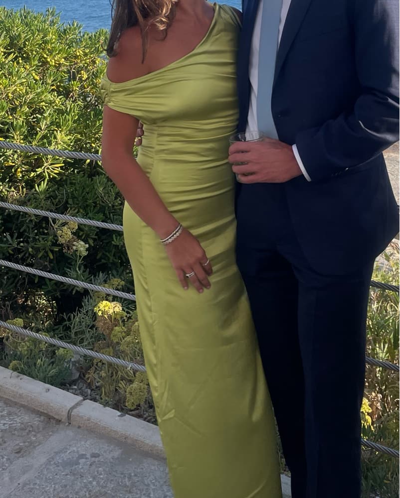 Elegant Off-Shoulder Maxi Dress - Image 2