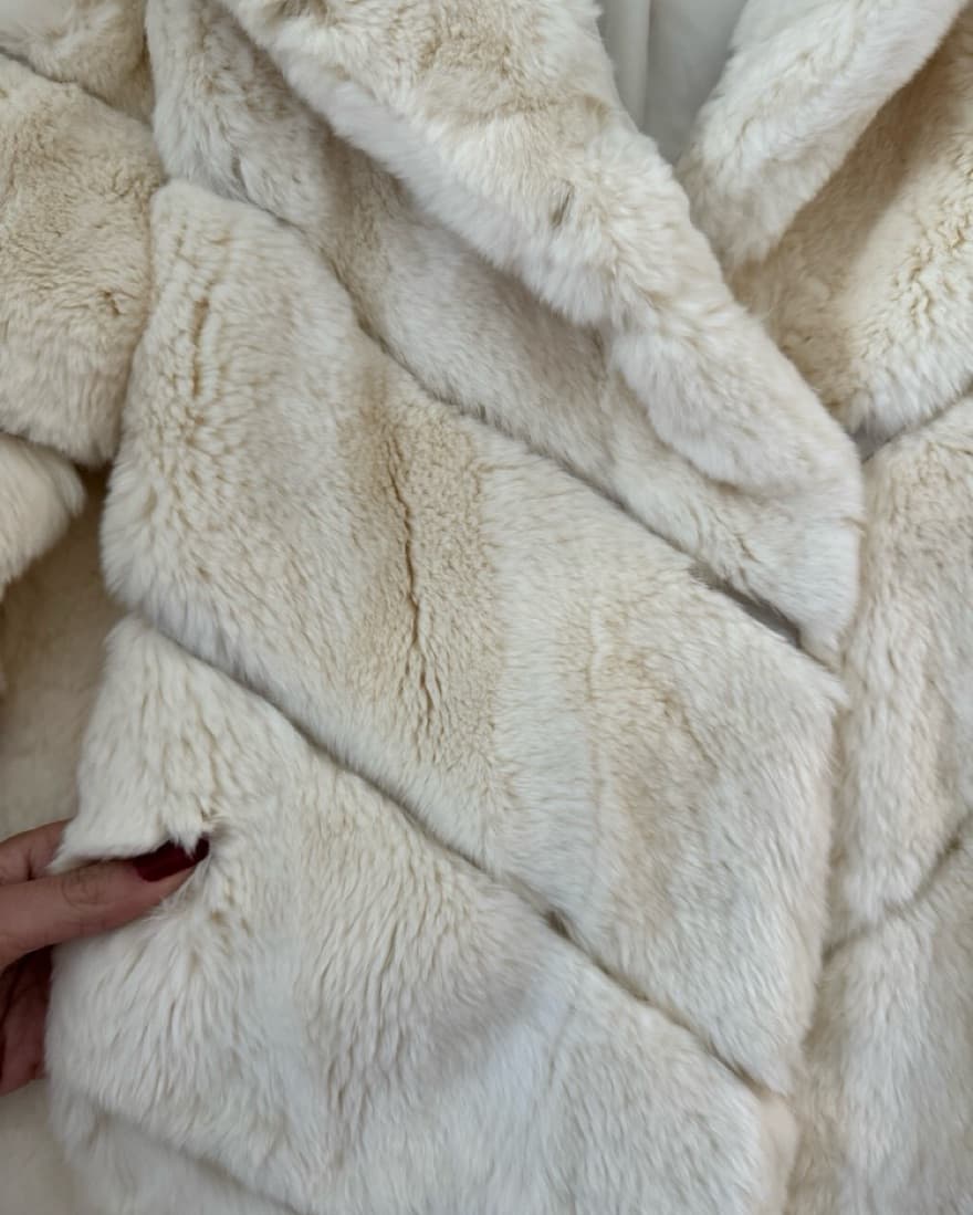 Cute Fake Fur Jacket - Image 3
