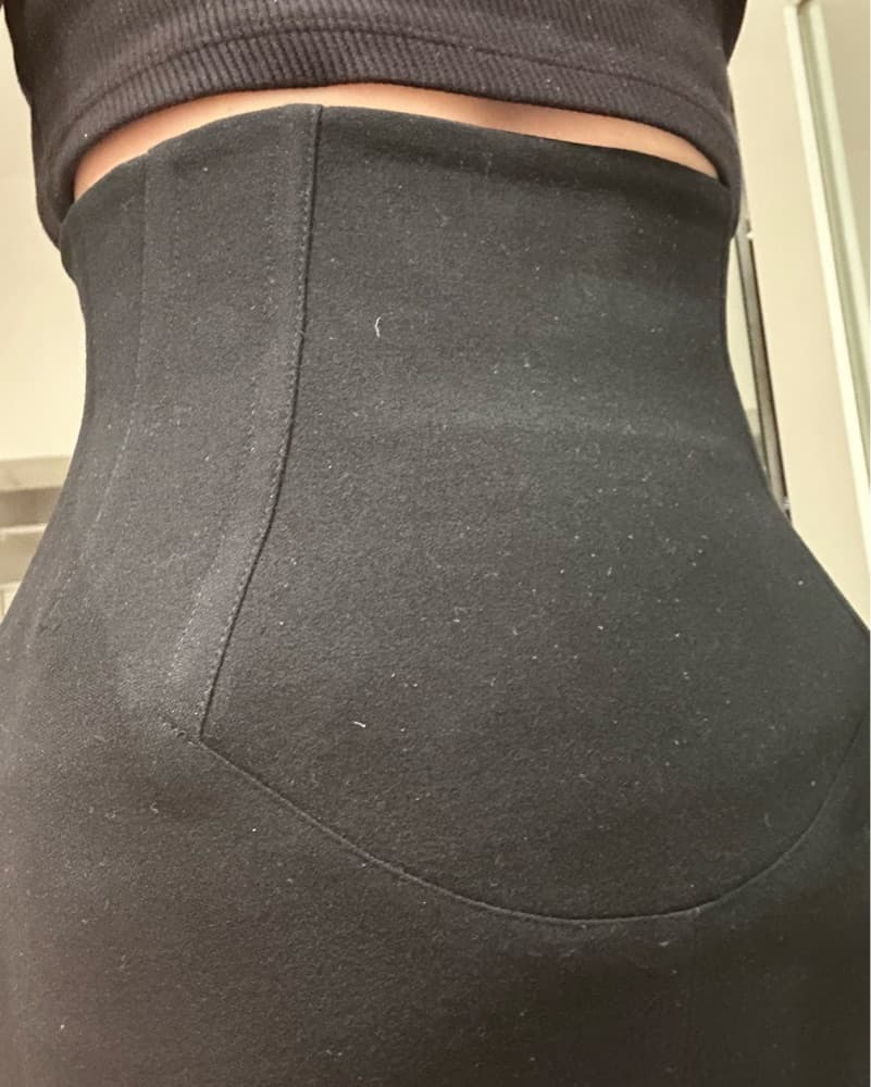 Alaia Sculpted High-Waisted Skirt - Image 1