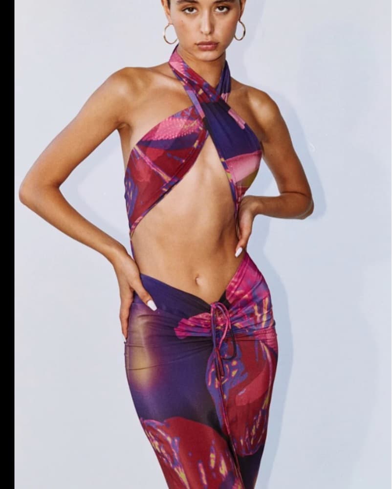 With Jean Set  - Image 2
