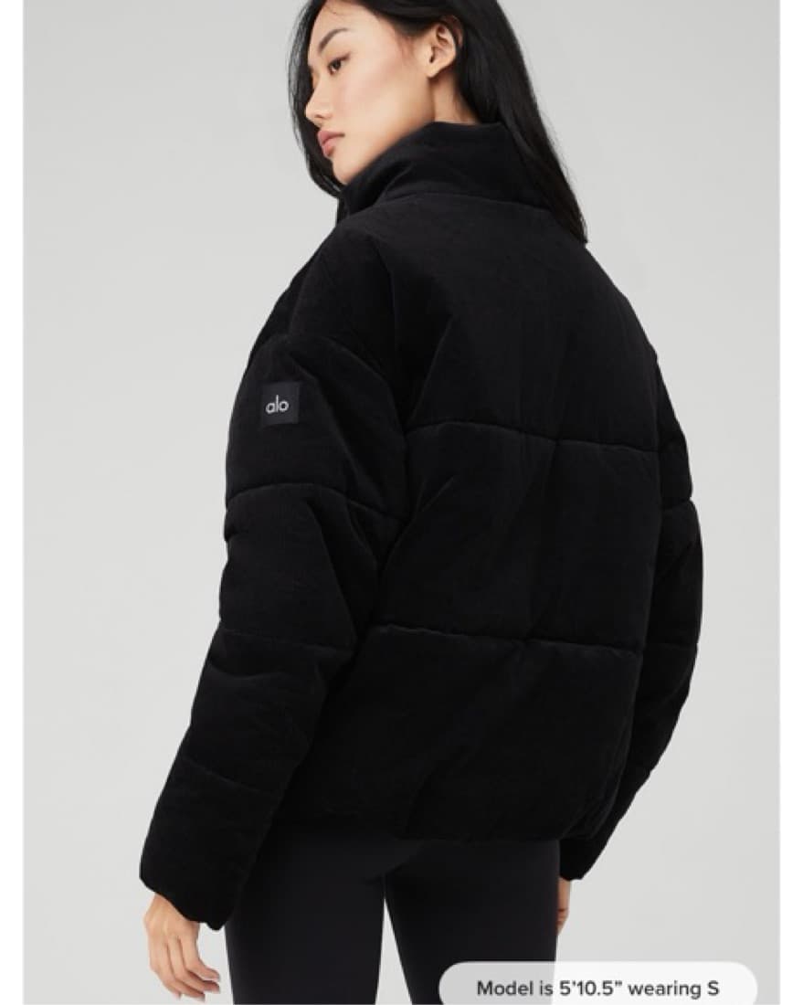 Alo Yoga Velvet Jacket Puffer - Image 4