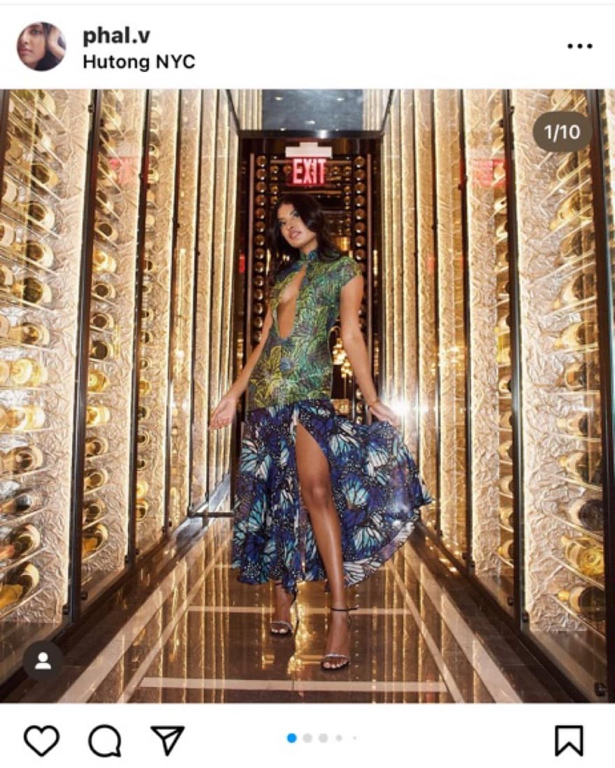 Kim Shui Butterfly Qipao Dress - Image 1