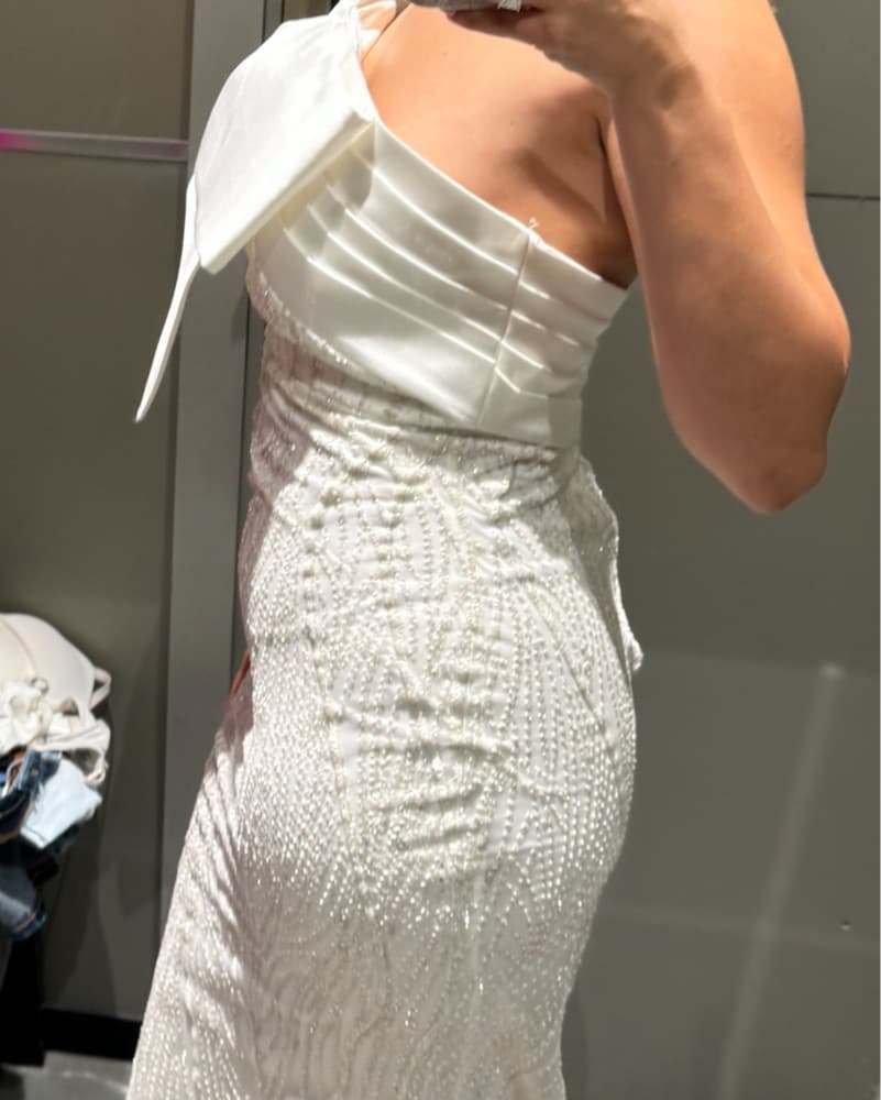 Elegant Sequin One-Shoulder Dress - Image 2