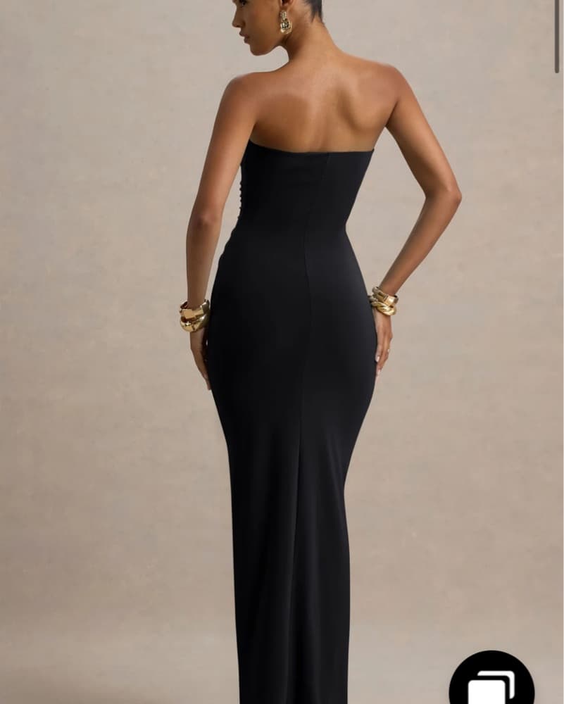 Elegant Black Strapless Gown - Image 2