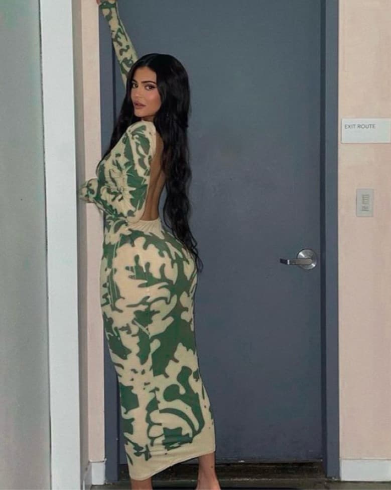 Open Back Bodycon Dress - Image 1