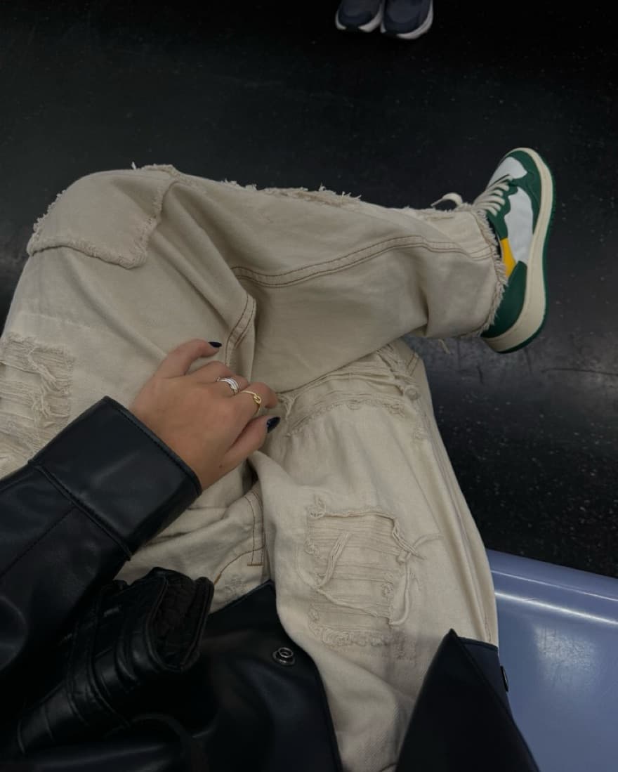 Magnolia Pearl Miner Jeans - Image 3