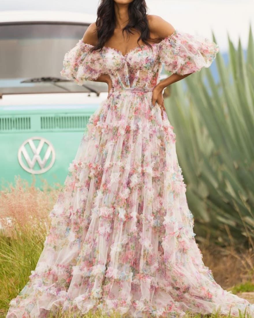 Sweetheart floral Gown  - Image 4