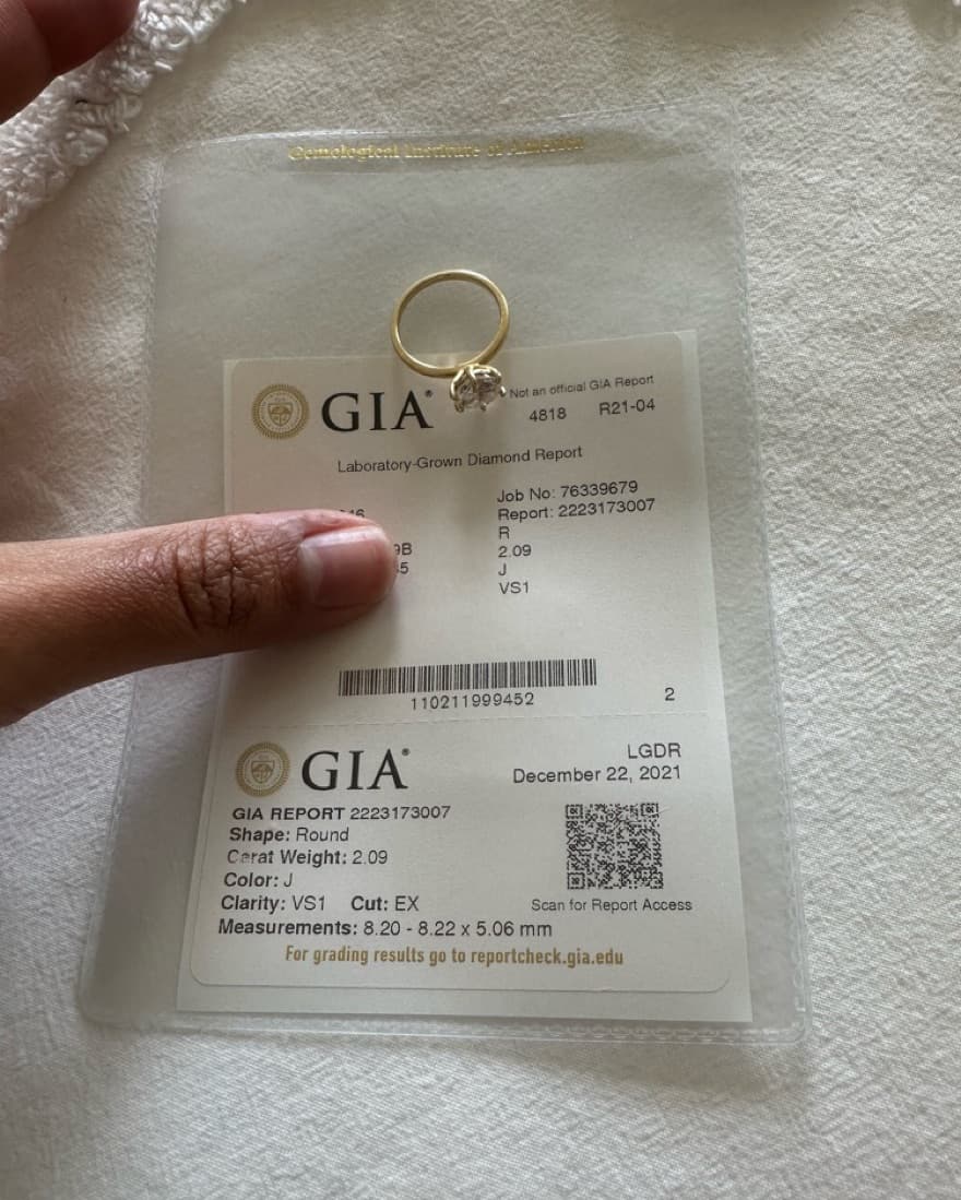 2ct Diamond Ring Set On 14k Yellow Gold - Image 4