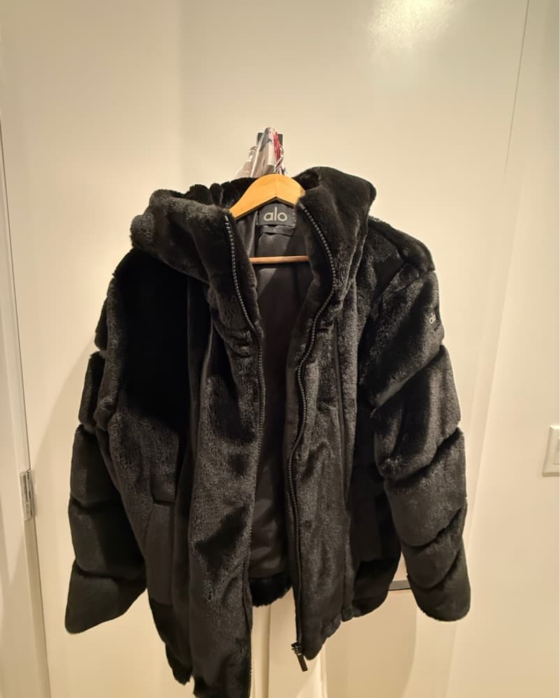 Chic Black Knockout Faux Fur Alo Jacket - Image 4