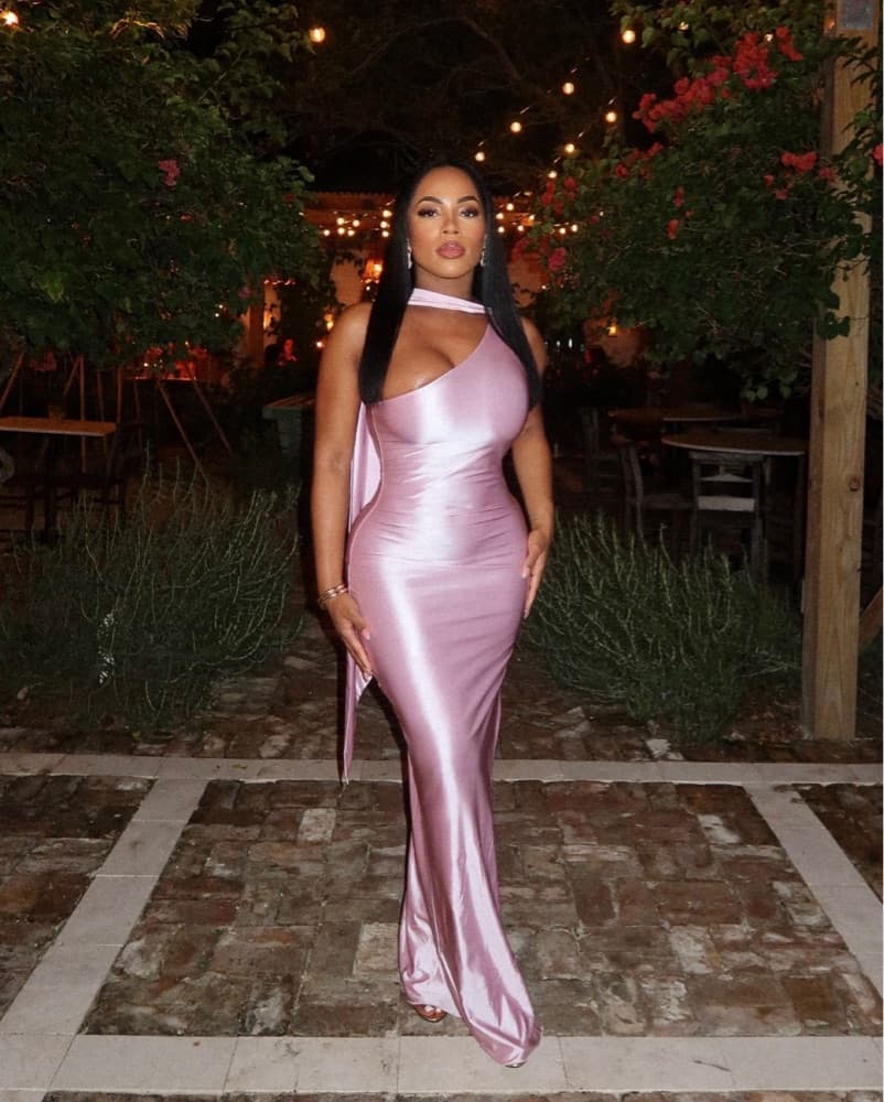 Elegant Satin Halter Gown - Image 1