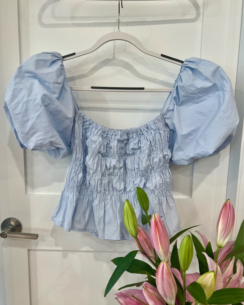 Chic Ruffled Puff Sleeve Top - Image 1