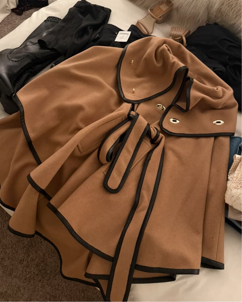 Rachel Zoe Tan Wool Cape - Image 3