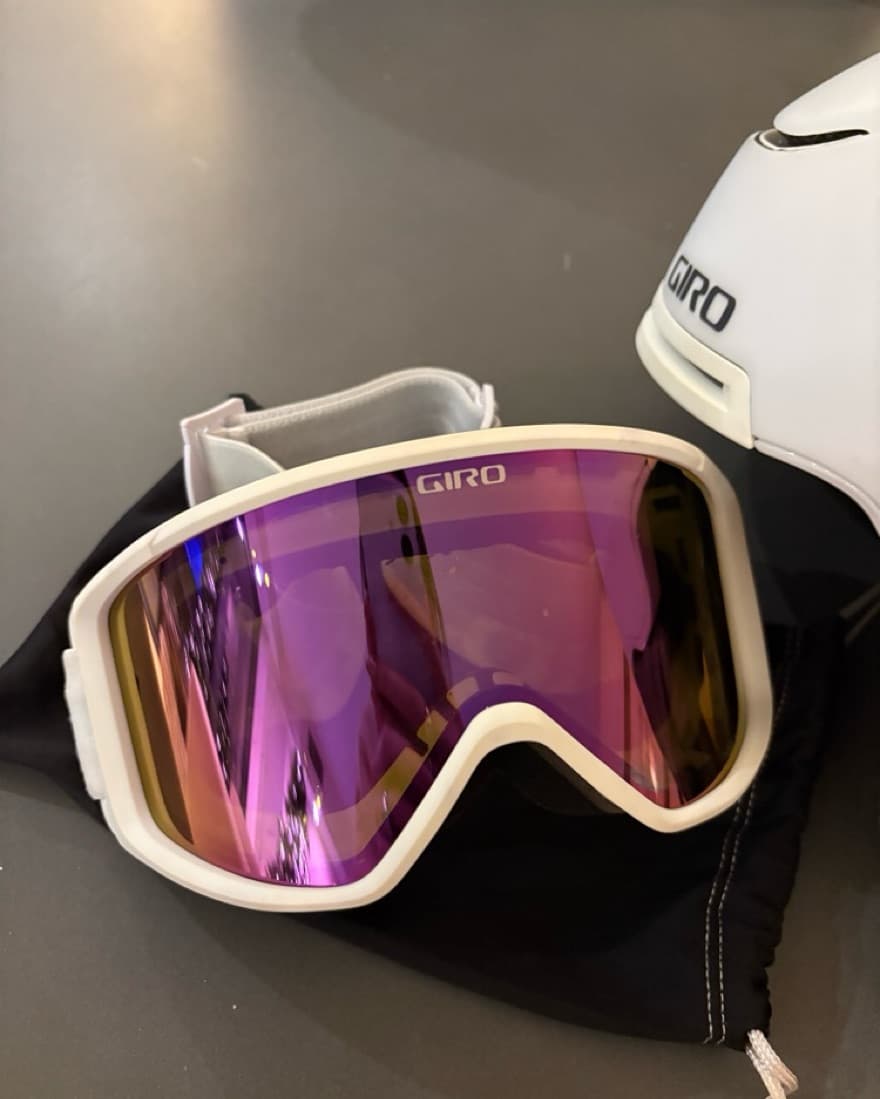 Giro Helmet & Goggles - Image 2