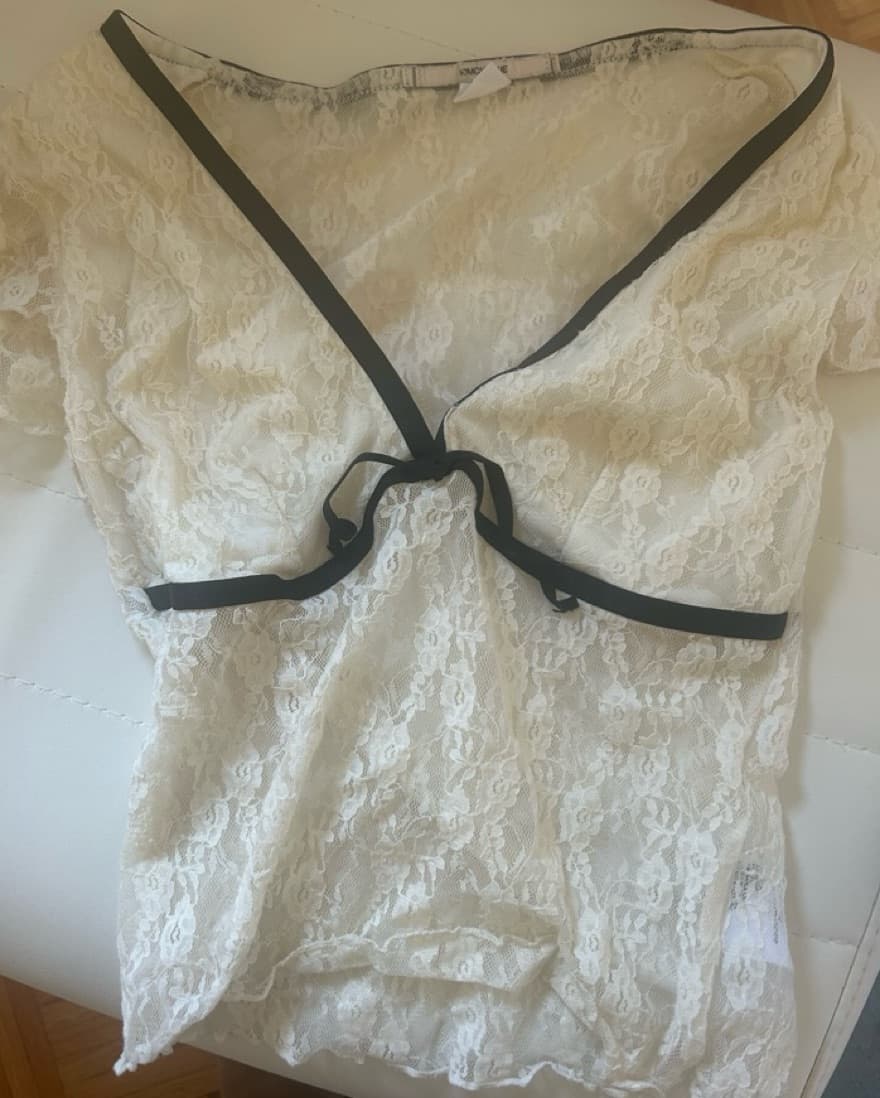 Kimchi blue Urban Outfitters Lace Top SM - Image 1