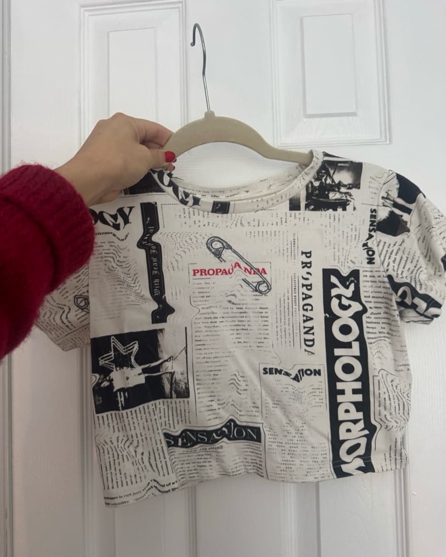 With Jean Cropped Tee - Image 3