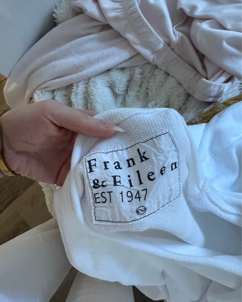 Frank & Eileen Set  - Image 3