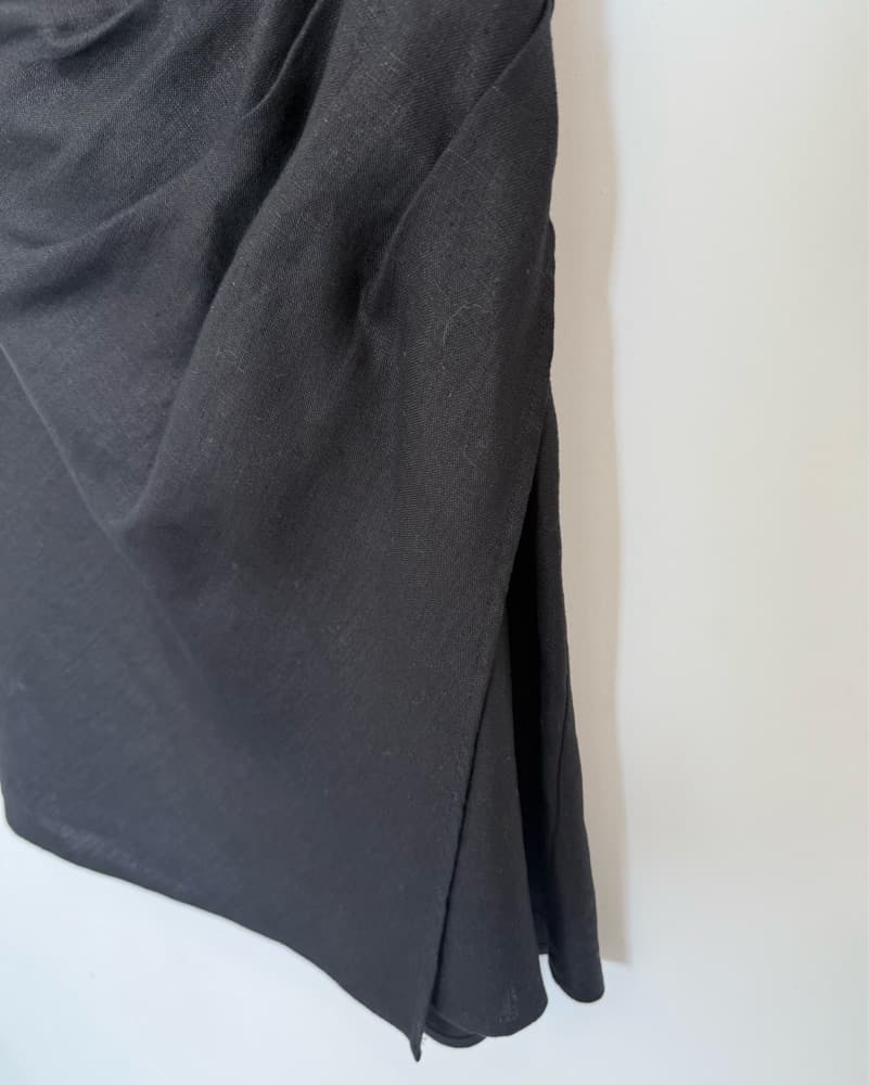 REF - One Shoulder Linen Dress - BLACK - Image 5