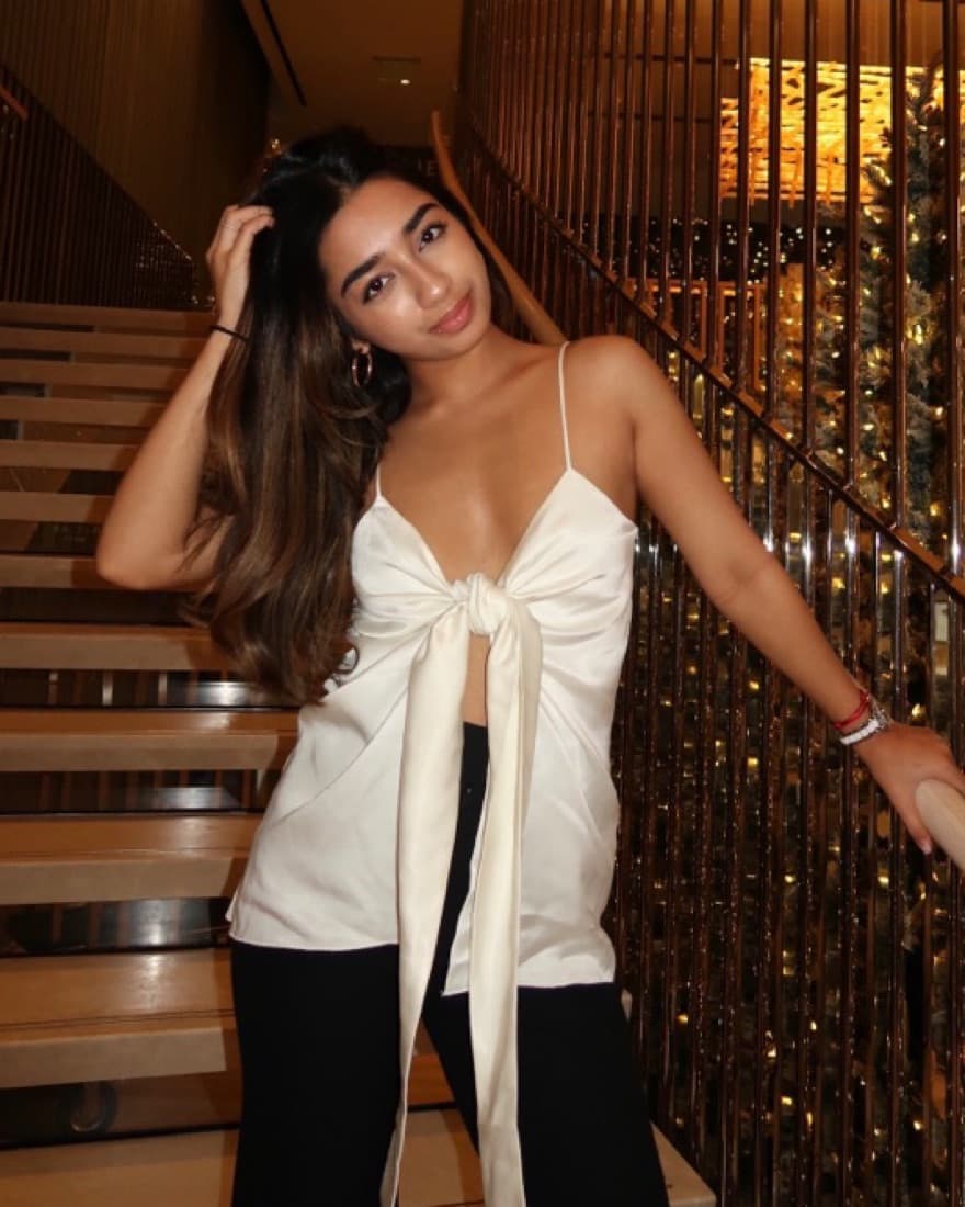 Djerf Avenue Tie Top 🎀 - Image 1