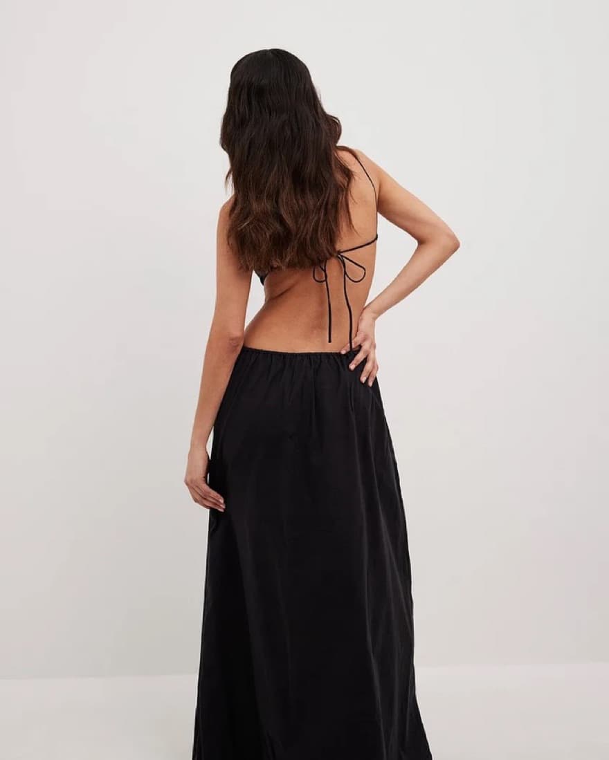NA-KD backless Cutout Dress! - Image 4