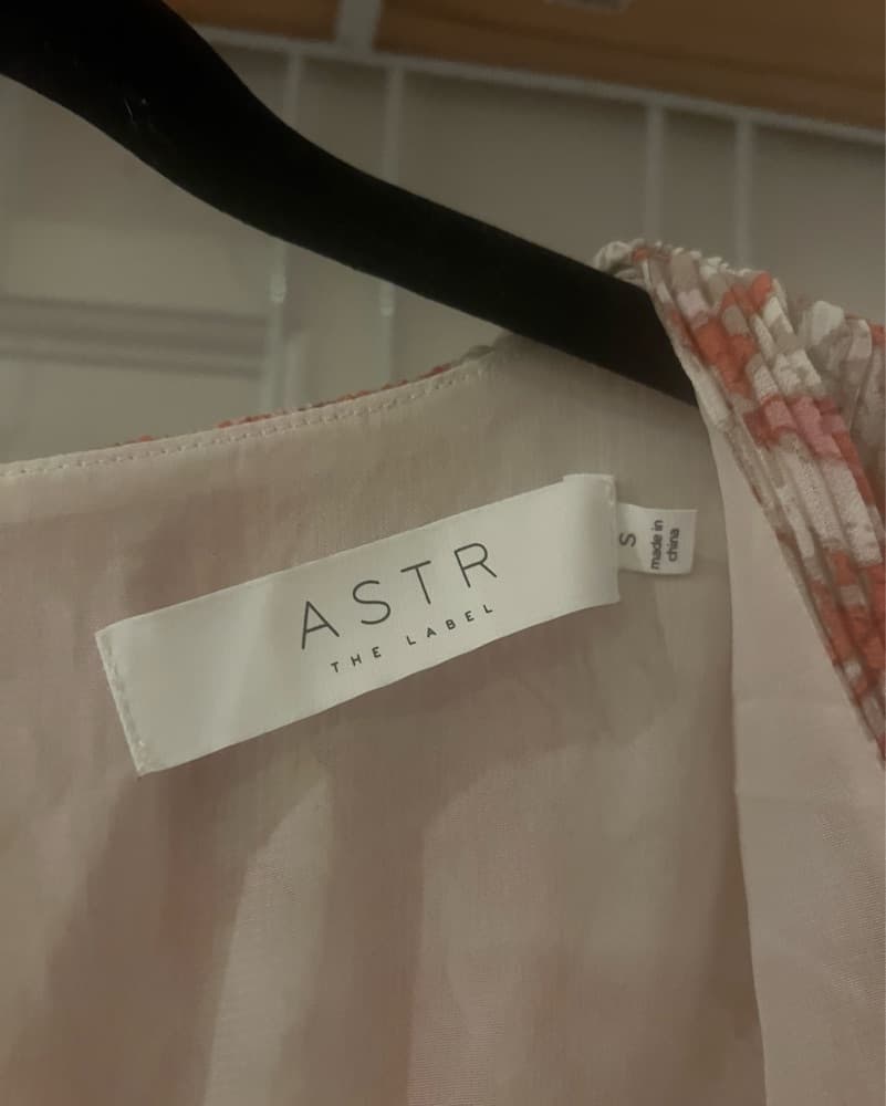 Astr The Label Pleated Dress  - Image 3