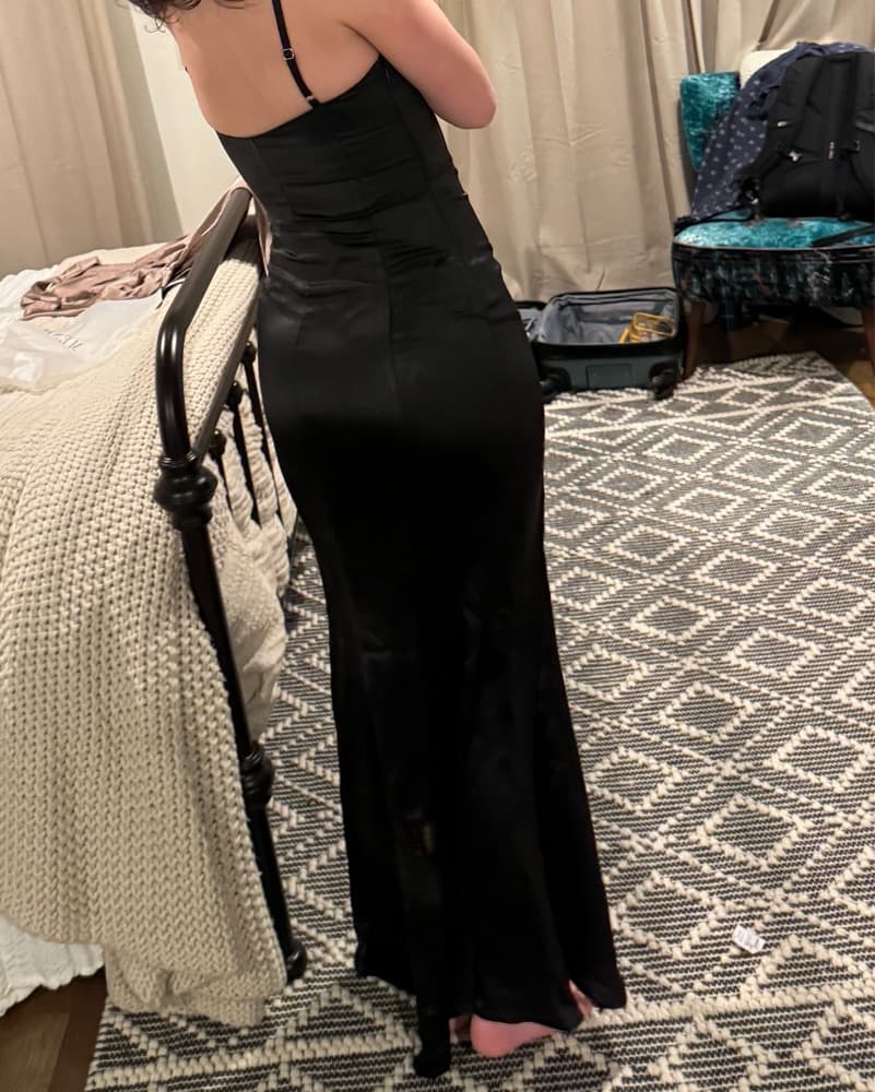 Black Formal Dress - Image 2