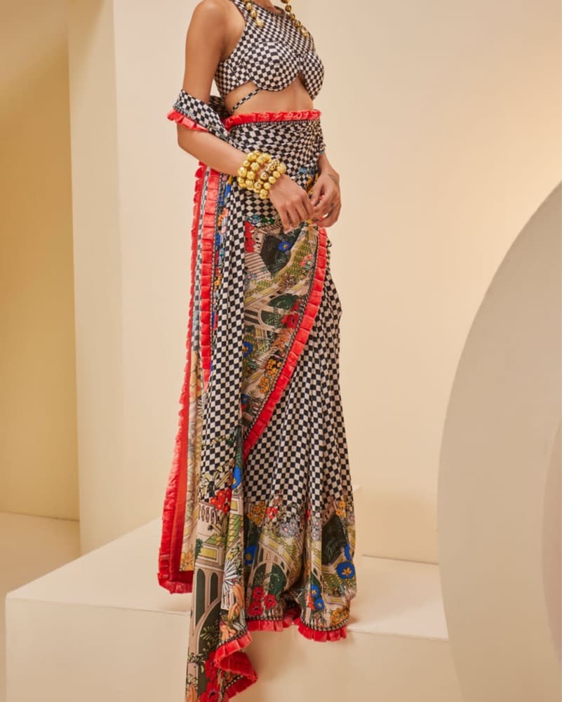 Vibrant Checkered Saree - Image 2