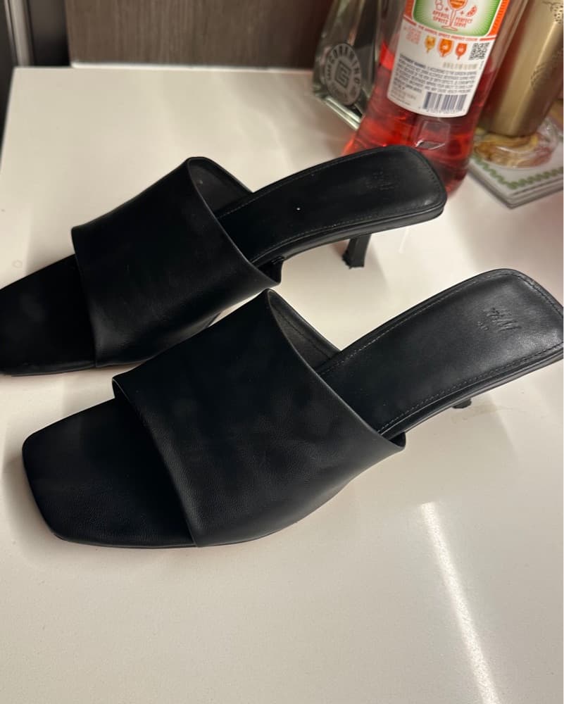 H&M Black Kitten Heels - Image 1