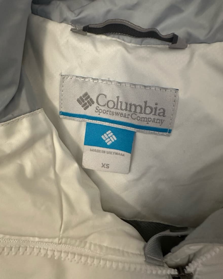 Columbia White Ski Jacket Size XS - Image 3