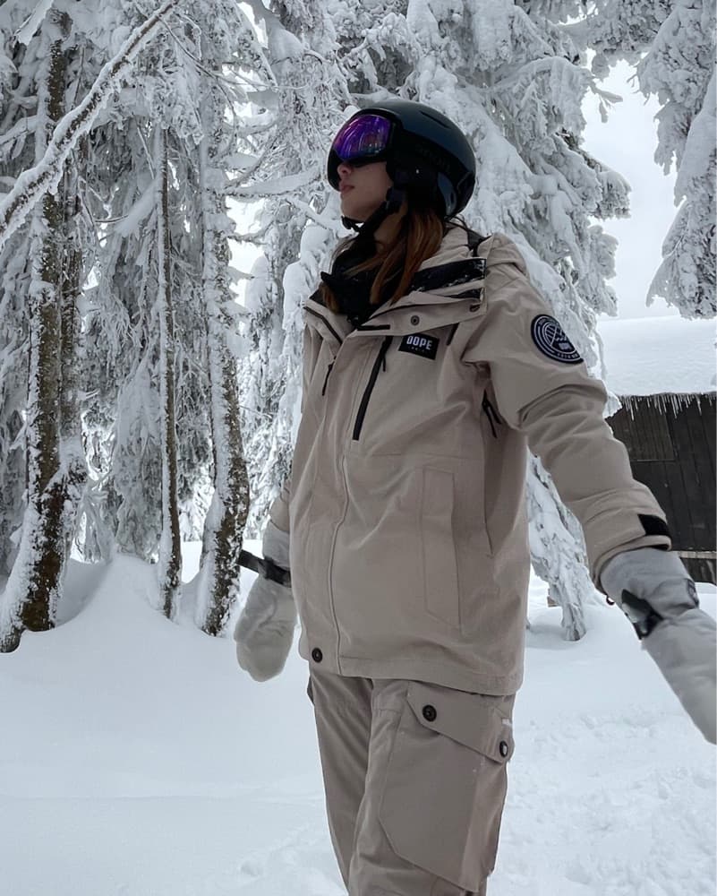 Dope Cream Snowboard Jacket - Image 1