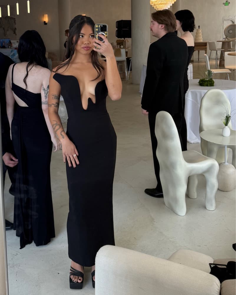 Asymmetical Plunge Black Strapless Dress - Image 3
