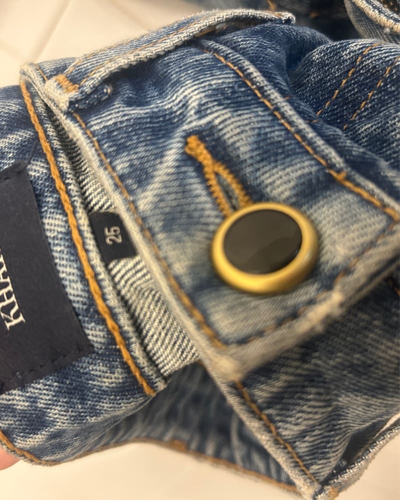 Khaite Abigail Jeans - Image 4