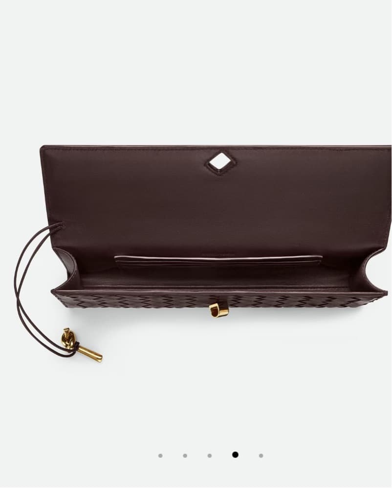 Bottega Andiamo Cluth  - Image 2