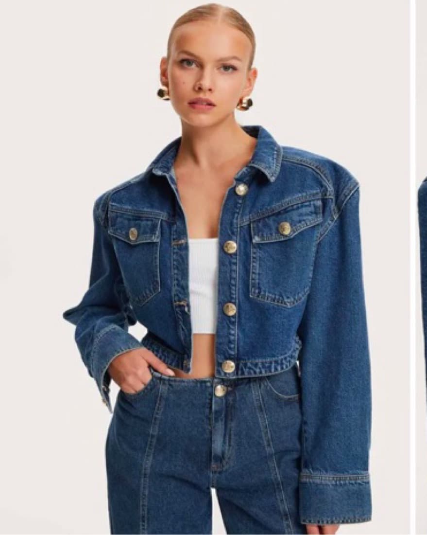 Nocturne Buttoned Crop Denim Jacket - Image 4